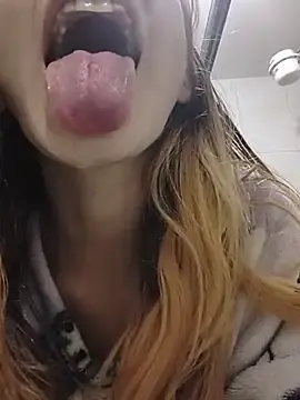 Stripchat Sex Cam of KratosAfroditacs