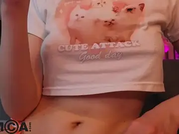 Stripchat Best Webcam of Little_Chips