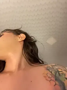 Stripchat Live Sex Cam of alysa_g_