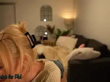 Stripchat Best live sex cam show of pantykrist