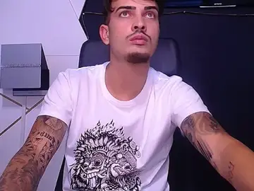Stripchat Free Porn Cam of BrandonTate