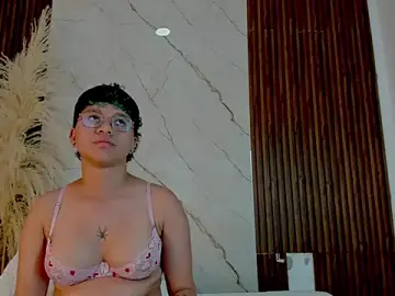 Stripchat Best live sex cam show of azul_honey