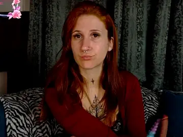 Stripchat Adult Video Chat of Khalee_si