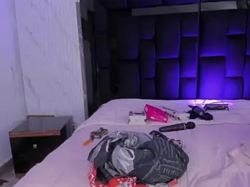 Stripchat Sex Cam of JohanSedas