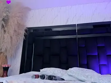 Stripchat Sex Cam of JohanSedas