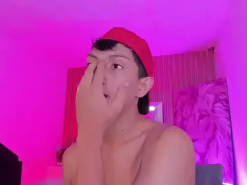 Stripchat Watch Live Sex Cams of JohanSedas
