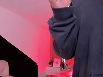 Stripchat Watch Live Sex Cams of JohanSedas