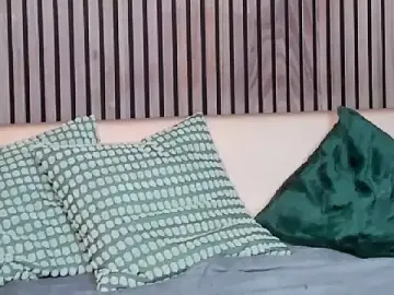 Stripchat Watch Live Sex Cams of Sunny_Bright