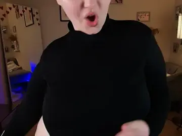 Stripchat Live Sex Cam of blessbinny