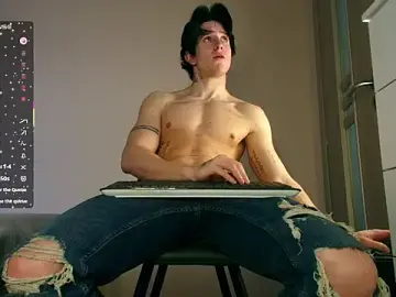 Stripchat Free Porn Cam of ChristianLevine_