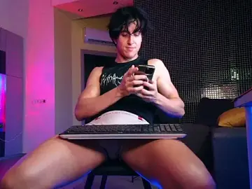 Stripchat Adult Video Chat of ChristianLevine_