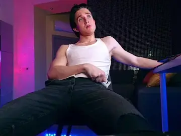 Stripchat Adult Webcams of ChristianLevine_