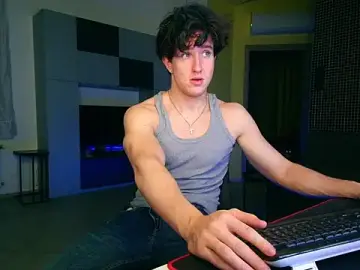 Stripchat Sex Cam of ChristianLevine_