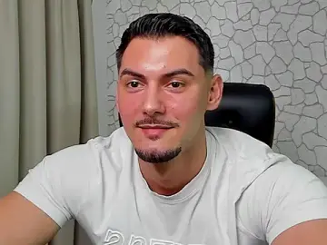 Stripchat Free Porn Cam of ClintMasters