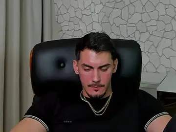 Stripchat Watch Live Sex Cams of ClintMasters