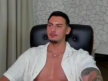 Stripchat Watch Live Sex Cams of ClintMasters