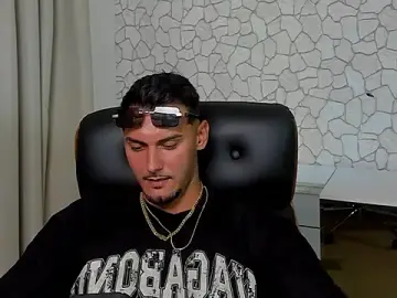 Stripchat Free Live Porn of ClintMasters