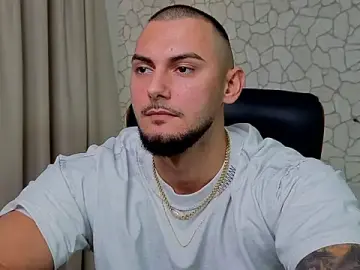 Stripchat Adult Webcam of ClintMasters