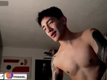 Stripchat Best Webcam of ivaaaan_