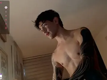 Stripchat Free Live Porn of ivaaaan_