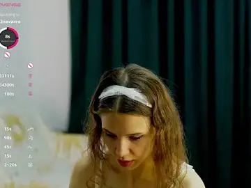 Stripchat Free Live Porn of happynewdear