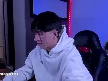 Stripchat Live Sex Cam of Thomass_clark