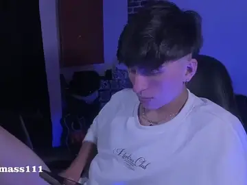 Stripchat Sex Cam of Thomass_clark