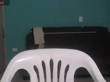 Stripchat Nude Webcam of Anthonela_Queen