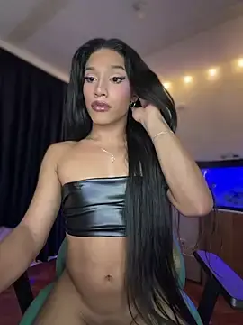 Stripchat Watch Live Sex Cams of Emaa-