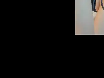 Stripchat Free Porn Cam of king_lovely_hornyy