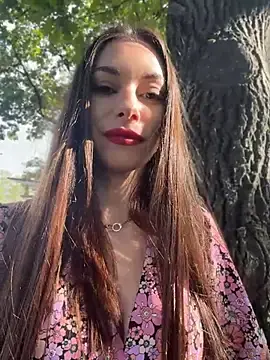 Stripchat Watch Live Sex Cams of CrystalClean