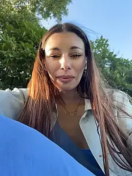 Stripchat Sex Cam of CrystalClean