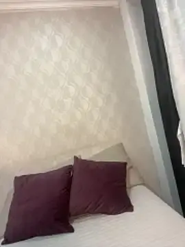 Stripchat Free Porn Cam of dayis_butera