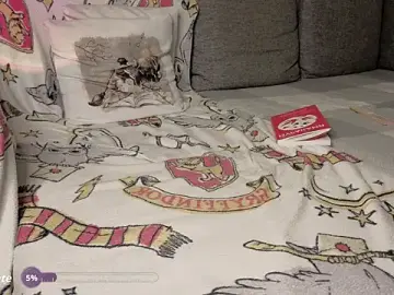 Stripchat Live Sex Cam of Sussie_Salmon