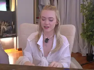 Stripchat Adult Video Chat of LexieLoree