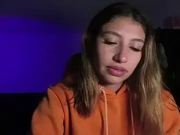 Stripchat Sex Cam of AliceTeenager___