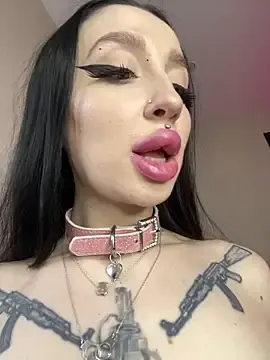 Stripchat Free Live Porn of Molly__Moon