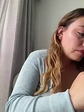 Stripchat Free Live Porn of valery_mora