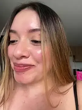 Stripchat Nude Webcam of valery_mora