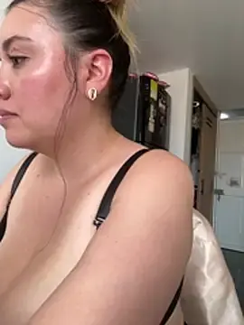 Stripchat Live Sex of valery_mora
