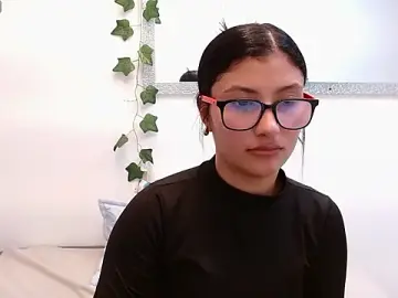 Stripchat Live Sex Cam of louis_k