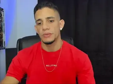 Stripchat Sex Cam of jhonnysnow17