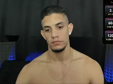 Stripchat Live Sex Cam of jhonnysnow17