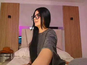 Stripchat Live Sex Cam of Susana_hank2
