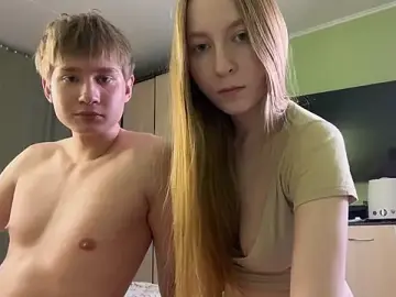 Stripchat Nude Webcam of AliceStoneJhonyStone