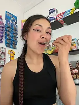 Stripchat Free Live Porn of Camilla_Miller01