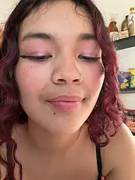 Stripchat Free Porn Cam of Camilla_Miller01