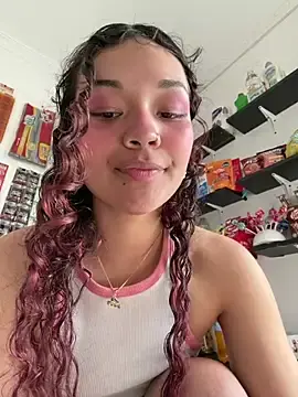 Stripchat Free Live Porn of Camilla_Miller01