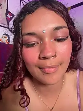 Stripchat Free Porn Cam of Camilla_Miller01