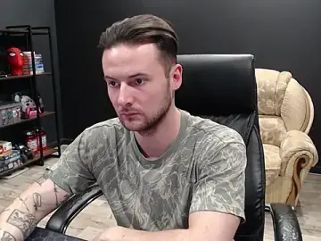 Stripchat Live Sex of MihasikD